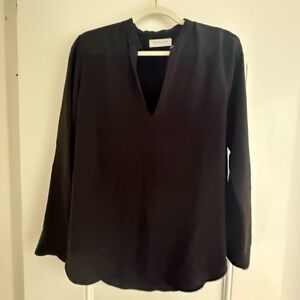 EUC Everlane 100% Silk Black Blouse